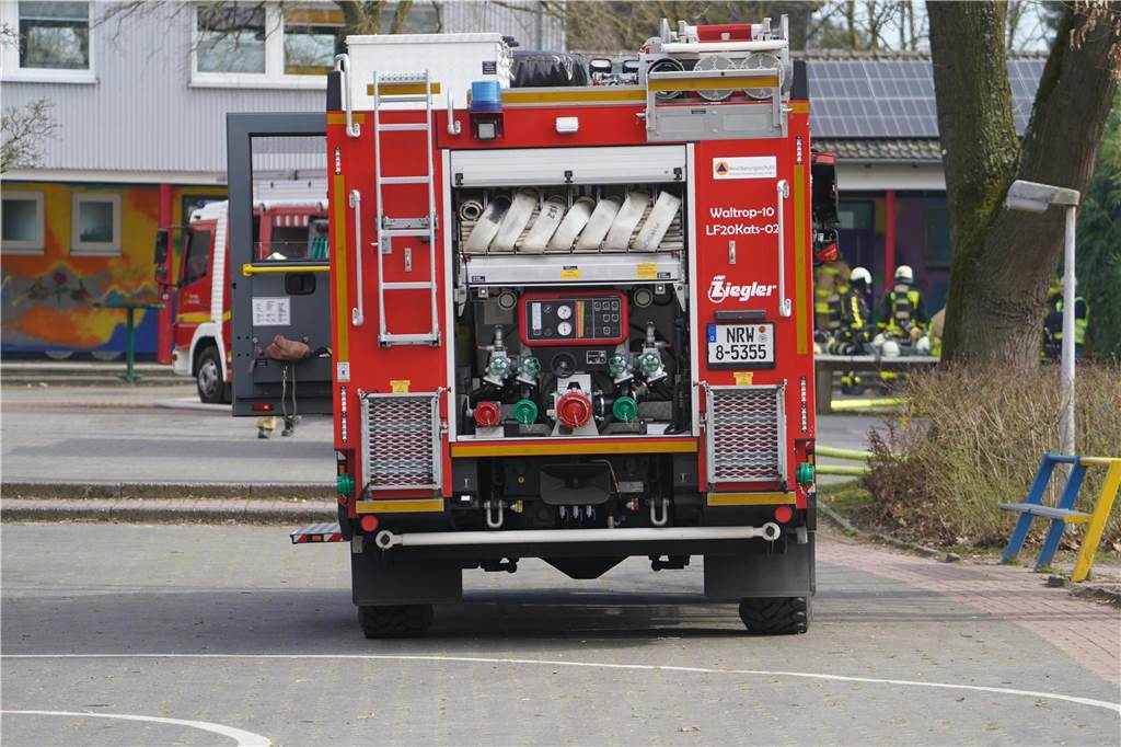Gemeinsame Übung von der freiwilligen Feuerwehr Waltrop und dem Löschzug Habinghorst (Castrop-Rauxel)