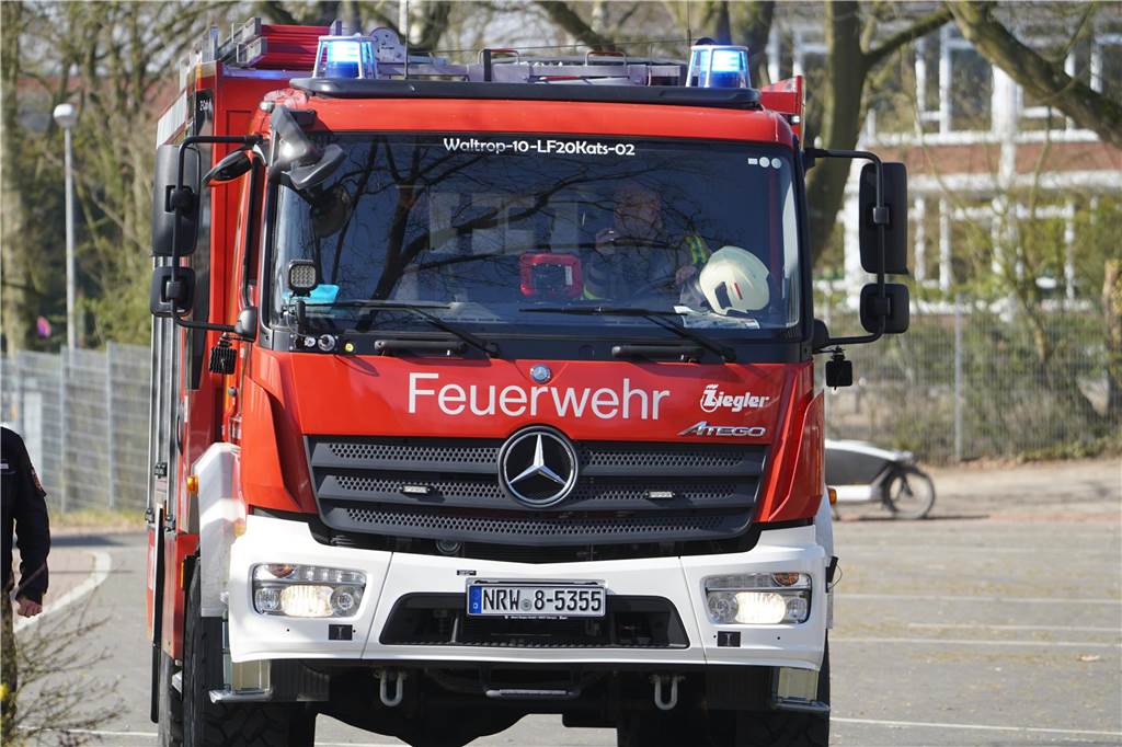 Gemeinsame Übung von der freiwilligen Feuerwehr Waltrop und dem Löschzug Habinghorst (Castrop-Rauxel)