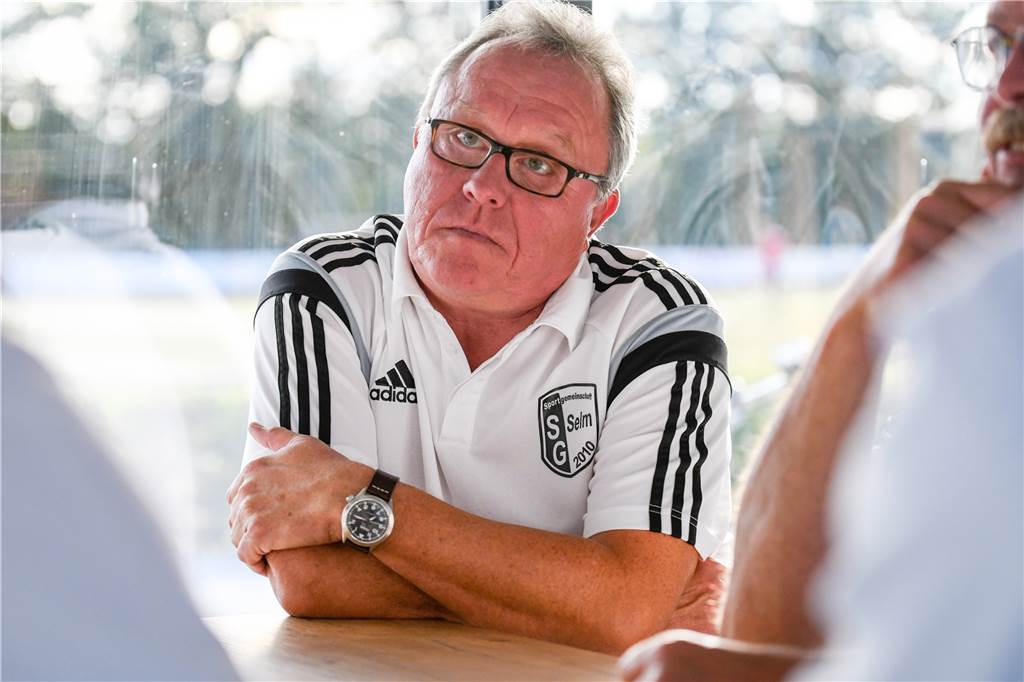 Geisterspiele im Amateurfußball? „Die Idee ist fragwürdig“ Georg Hillmeister von der SG Selm steht Spielen ohne Zuschauern skeptisch gegenüber.