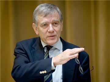 Georg von Waldenfels kontert die Kritik seines Nachfolgers als DTB-Präsident. Foto: Soeren Stache