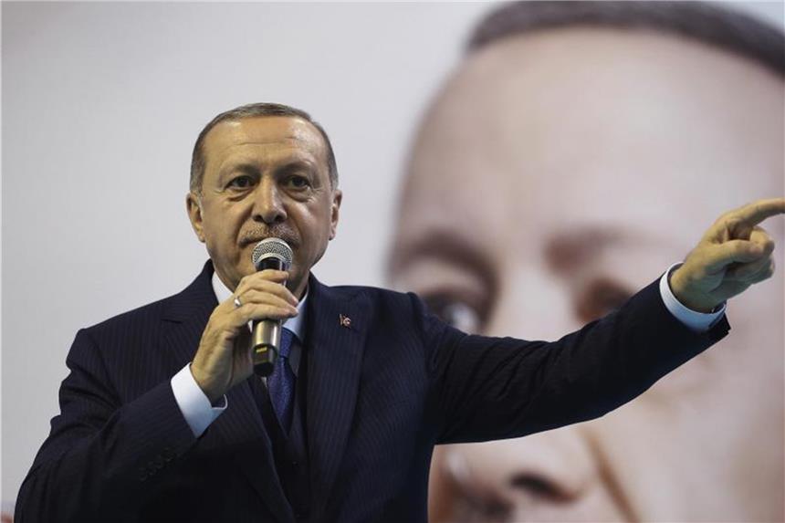 Geplant waren die Wahlen bislang für November 2019. Foto: Kayhan Ozer/Pool Presidential Press Service/AP