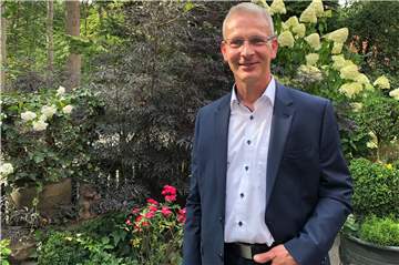 Gerd Heuser tritt am 13. September für die UWG als Bürgermeisterkandidat an. Im Interview spricht er sich dafür aus, die Wirtschaftsförderung zur Chefsache zu machen und nicht notwendige Projekte auf den Prüfstand zu stellen.