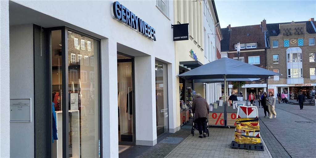 Schlotmanns Pop-Up-Store in Dorsten: Alles ist besser als Leerstand Die Gerry-Weber-Filiale am Dorstener Marktplatz