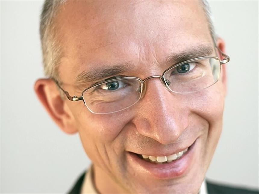 Sieben Rhetorik-Tipps: So gelingen spannende Vorträge Gert Schilling ist als Trainer, Moderator und Speaker in Berlin tätig. Foto: Gert Schilling/dpa