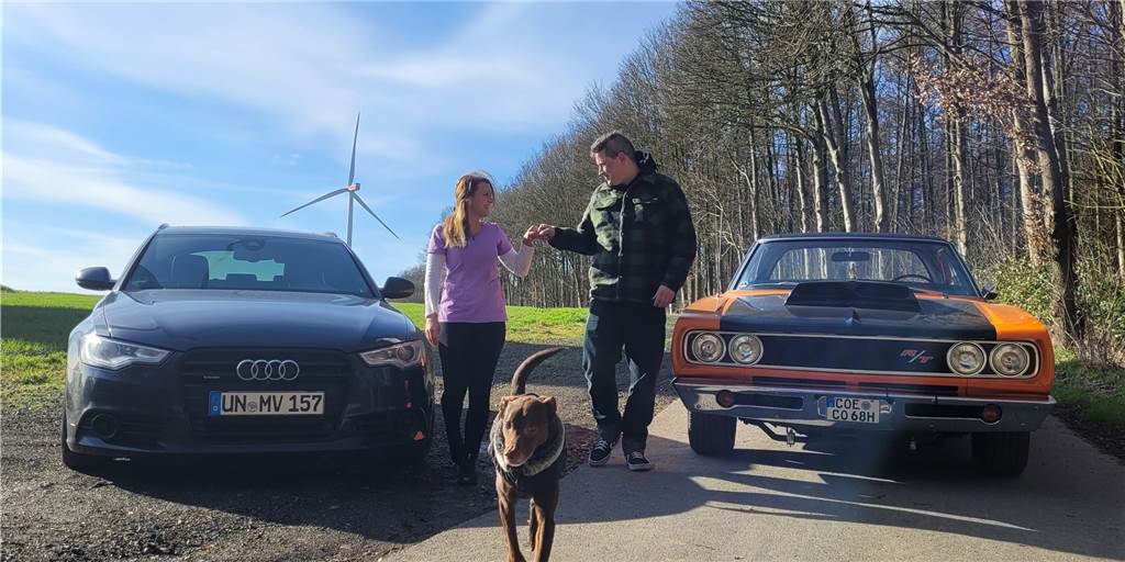 Spenden für Borker Hospiz: Trianel-Gelände verwandelt sich in Tuning-Areal Getunte Autos übernehmen am 20. August für einen Tag das Trianel-Gelände in Lünen. Initiatorin ist die Selmerin Kimberly Niemeyer.