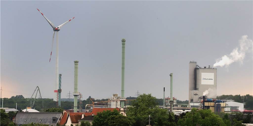 Ausfälle: Unwetter trifft Bahnfahrer auf Strecke von Lünen nach Enschede Gewitterwolken zogen am Donnerstagnachmittag über Lünen. Freitag, 20. Mai, drohen dann schon wieder neue Unwetter.