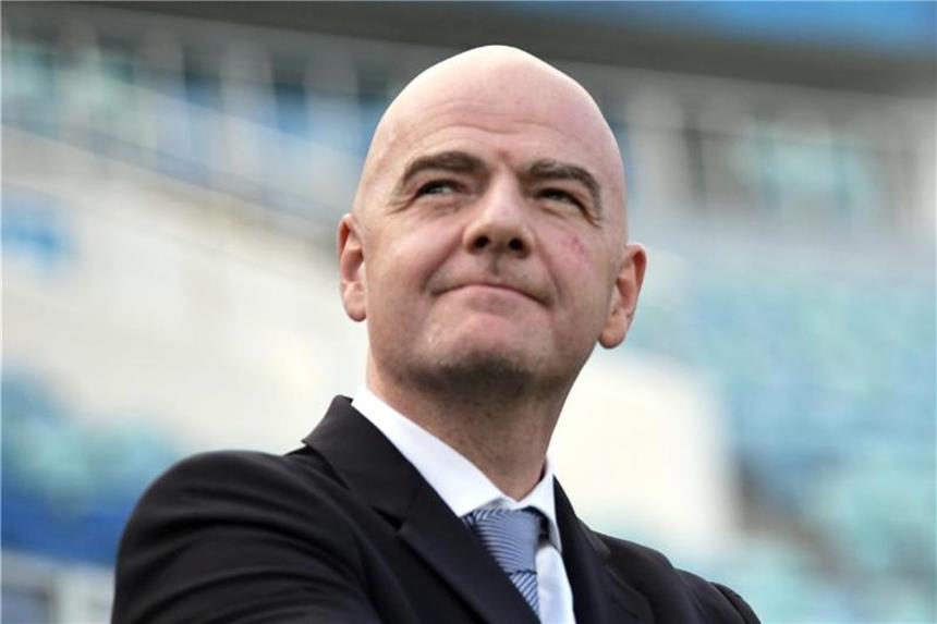 Europäische Ligen gegen FIFA-Pläne: Mangel an Transparenz Gianni Infantino hatte die Idee für eine ausgeweitete Club-WM und eine globale Nations League vorgestellt. Foto: Alexei Nikolsky/POOL SPUTNIK KREMLIN/AP