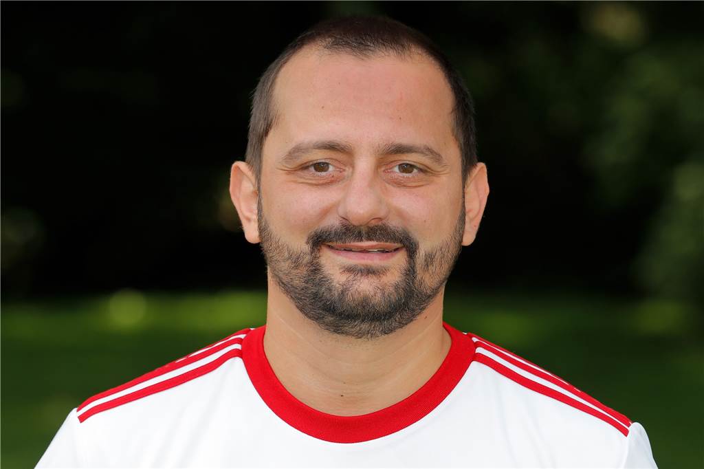 Wieder vergeben: Hasan Kayabasi hat einen neuen Klub in Dortmund gefunden Giovanni Schiattarella ist Trainer des SV Brackel 06.