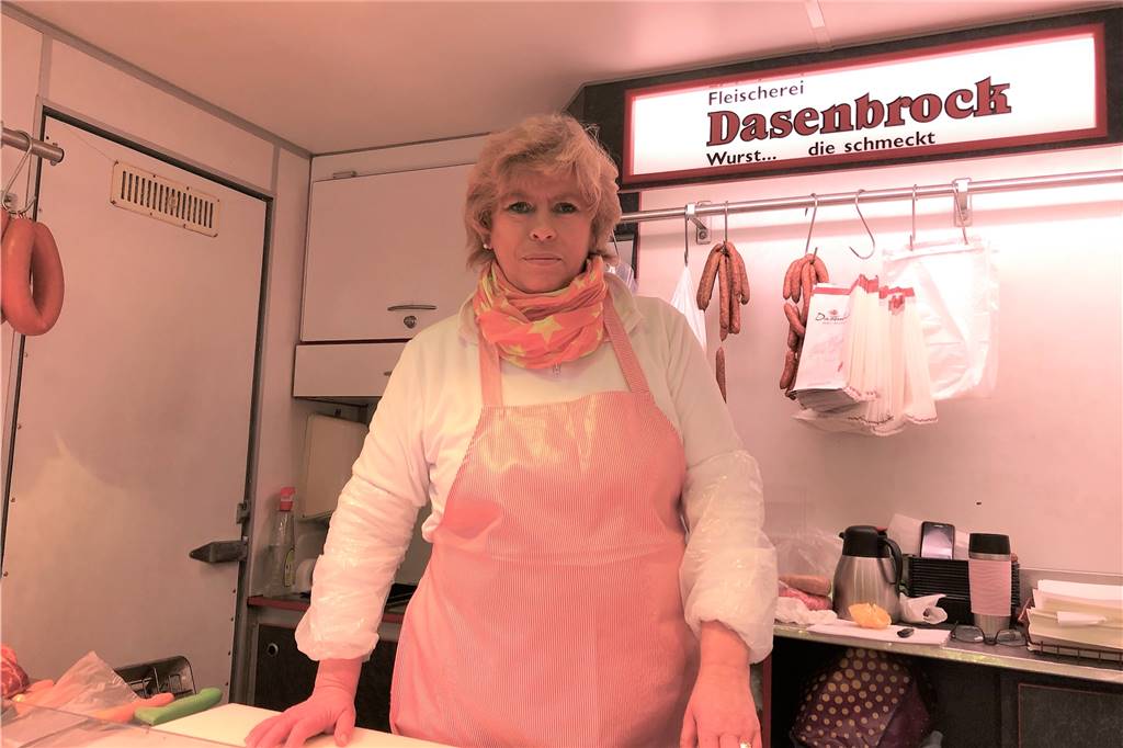 Empörung über City-Toilette: „Die stinkt wie ein Plumpsklo“ Gisela Pfänder von der Fleischerei Dasenbrock vergleicht den Gestank in der Citytoilette mit dem eines Plumpsklos.