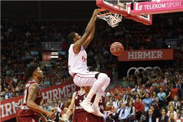 Glänzte im zweiten Halbfinal-Playoff gegen Bayern: Bambergs Dorell Wright (r). Foto: Tobias Hase