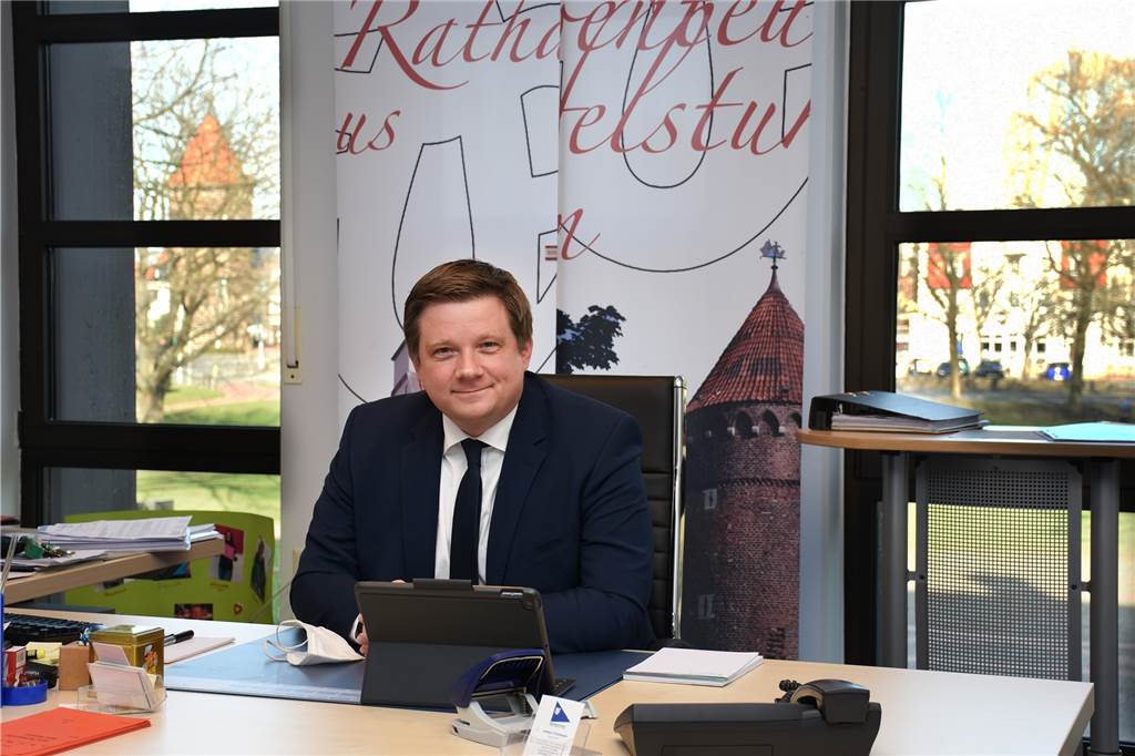 So geht die Halterner Stadtverwaltung mit dem Gendern um Gleichberechtigung wird durch Handeln erreicht, sagt Bürgermeister Andreas Stegemann.
