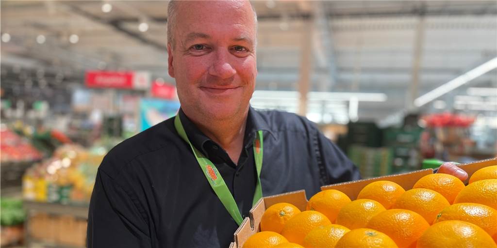 Ist Globus Castrop-Rauxel energieeffizient? Chef antwortet auf Leserfrage Globus hat eine neue Markthalle in Castrop-Rauxel eröffnet. Zum Start leitet Patrick Schlüter den Markt. Er erklärte auf Nachfrage eines Lesers, wie der Markt Energie effizient einsetzt.