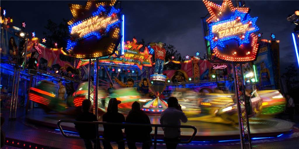 Von dieser Kirmes-Frau in Lünen können wir alle etwas lernen "Glück ist keine Frage on Superlativen", meint unser Autor.