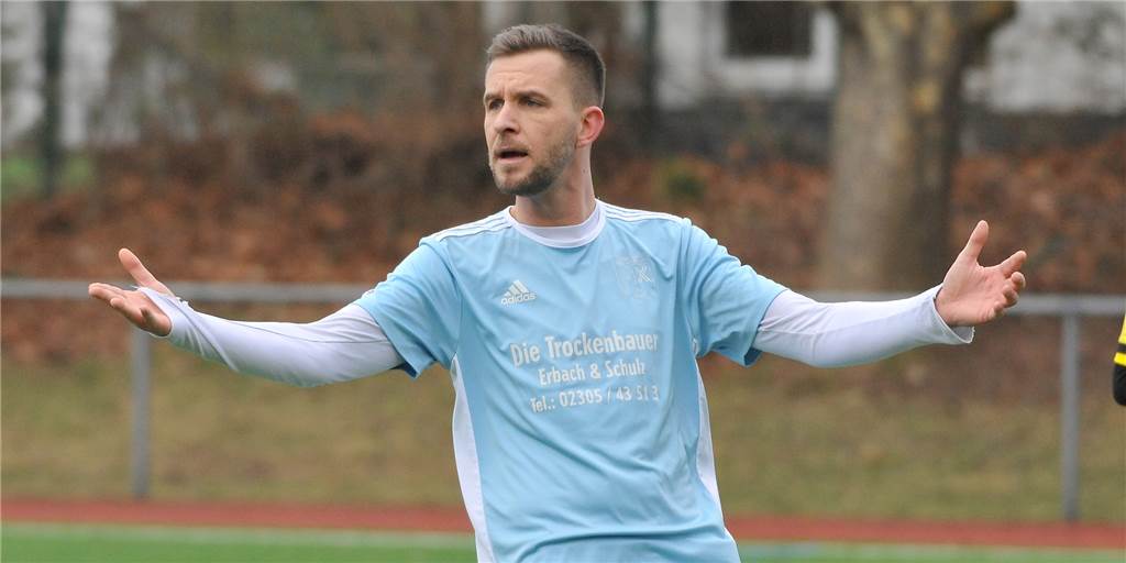 Zwei Herner Mannschaften wollen nicht gegen Wacker Obercastrop II spielen Goalgetter Ken Schulz und sein Team des SV Wacker Obercastrop II müssen abwarten: Eventuell treffen sie nicht auf zwei Teams, mit denen sie sich in der Saison 2021/22 auseinandergesetzt haben. Denn die Vereine dieser Mannschaften haben Anträge auf Umgruppierung gestellt.