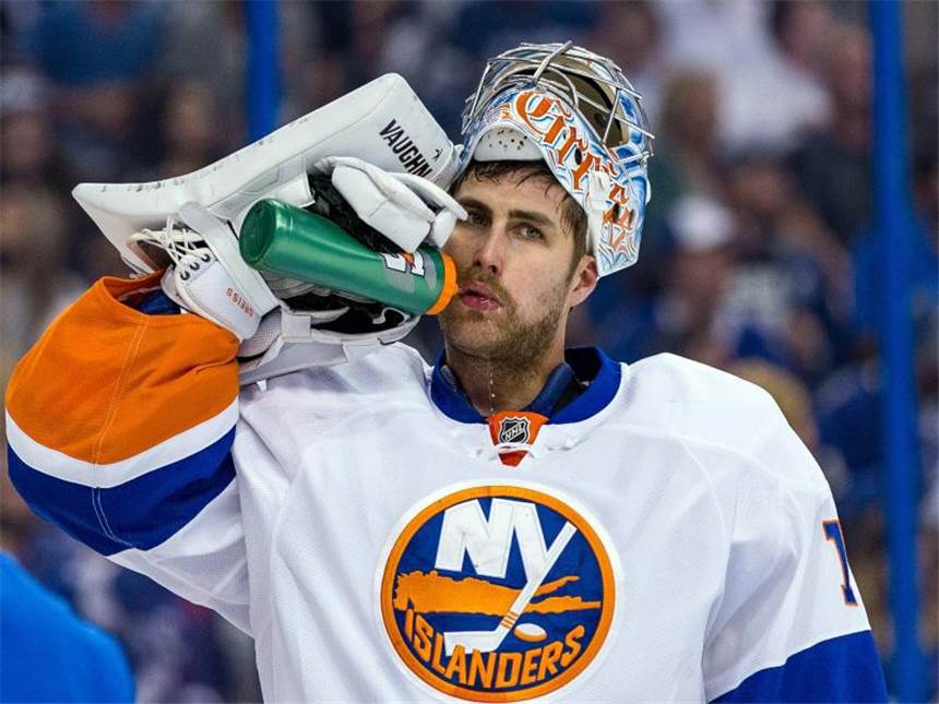 Islanders verpassen mit deutschem Duo die NHL-Playoffs Goalie Thomas Greiss hat mit den New York Islanders die Playoffs in der NHL verpasst. Foto: Del Mecum
