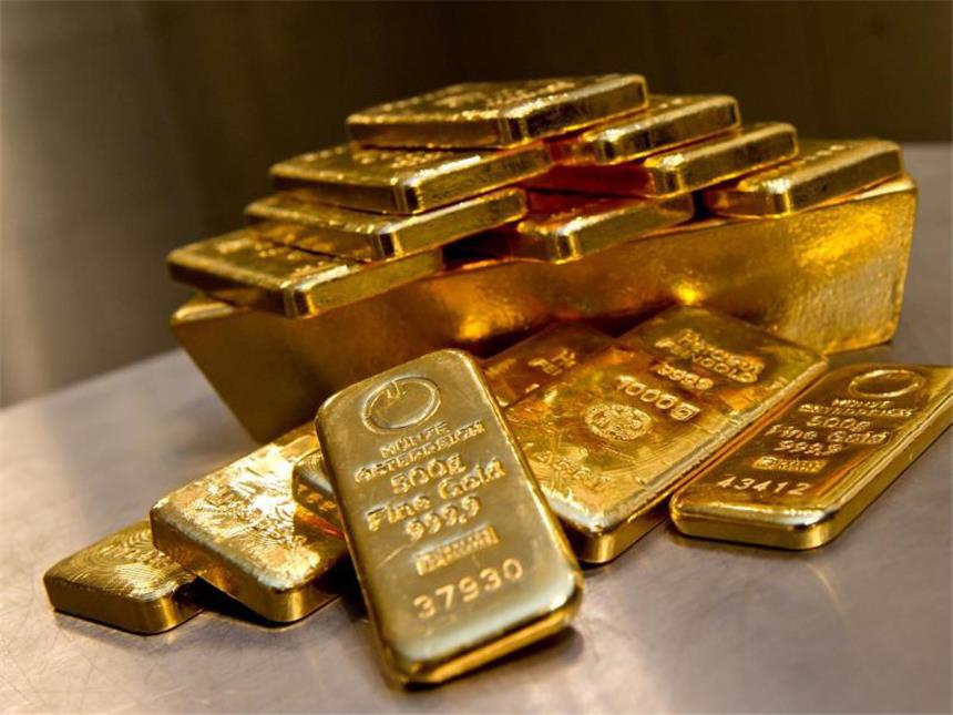Rasante Goldnachfrage bei Deutscher Börse Gold gilt in turbulenten Zeiten als sicherer Hafen. Zudem werfen Anlagen wie Sparbuch oder Tagesgeld wegen der extrem niedrigen Zinsen kaum noch etwas ab. Foto: Sven Hoppe