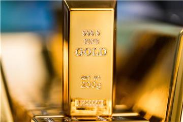 Gold hat einen verführerischen Glanz. Als Geldanlage ist es aber nicht ganz ohne Risiko. Der Anteil im Depot sollte deshalb begrenzt bleiben. Foto: Alexander Heinl