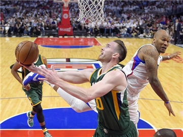 Gordon Hayward erzielte 26 Punkte für Utah. Foto: Mark J. Terrill