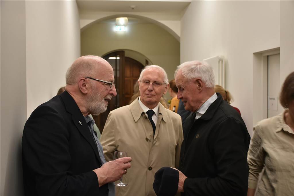 Josef im Gespräch