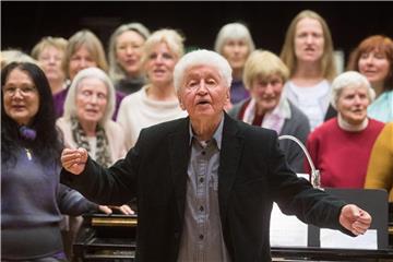 Gotthilf Fischer: Musik ist sein Leben. Foto: Marijan Murat