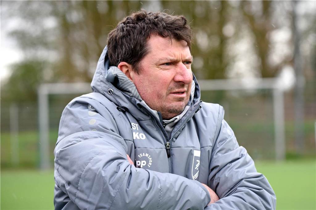 VfB Kirchhellen strauchelt - aber nur eine Halbzeit lang: Grafenwald schlägt Horst-Emscher Sebastian Stempel