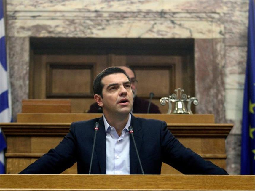 Athen gibt Europartnern weiter Rätsel auf Griechenlands Regierungschef Tsipras im Parlament in Athen. Foto: Alexandros Vlachos