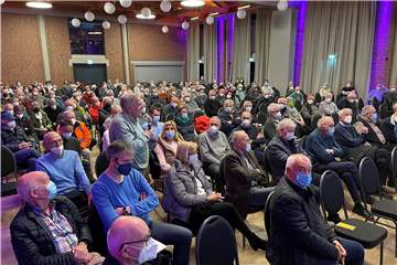 Groß war das Interesse an der Bürgerversammlung zur Neuen Stever. 300 Plätze gab es in der Stadthalle. Davon waren zwar nicht alle gefüllt. Die, die kamen, diskutierten aber engagiert.