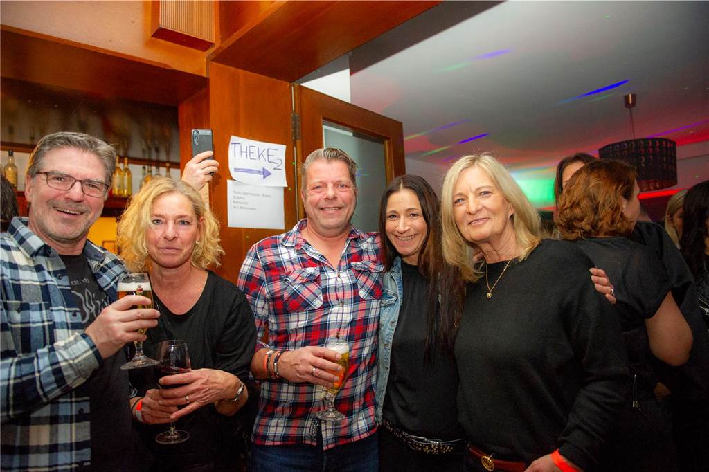 Große Abschiedsparty im Uhlenhof.