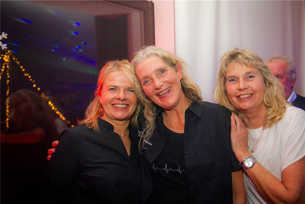 Große Abschiedsparty im Uhlenhof.
