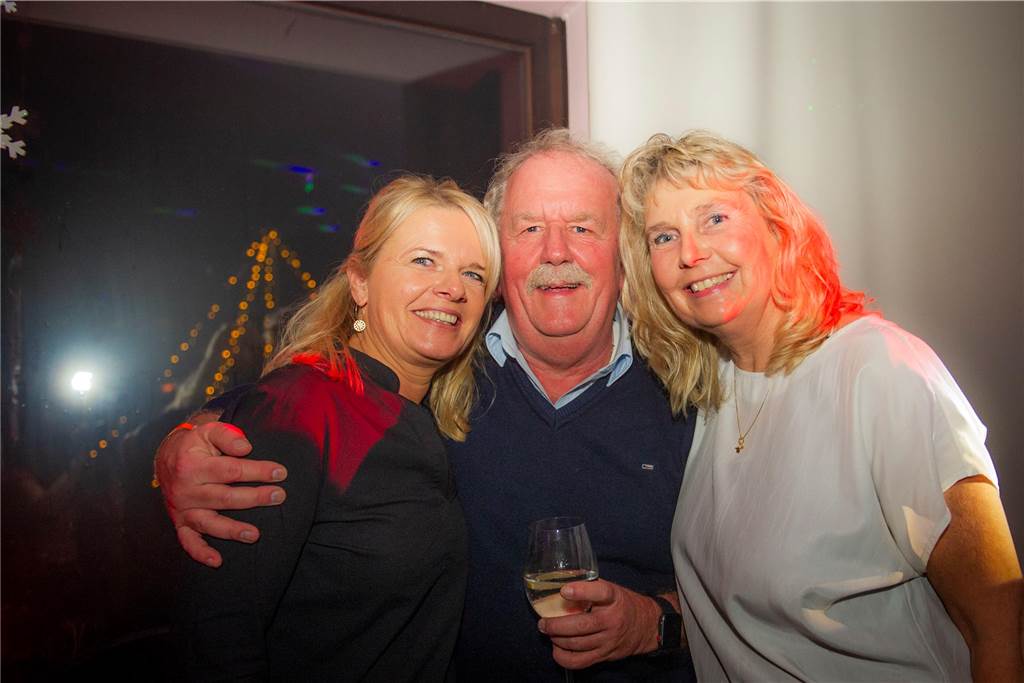Große Abschiedsparty im Uhlenhof.