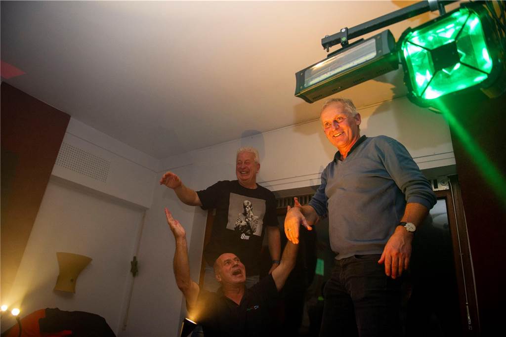 Große Abschiedsparty im Uhlenhof.