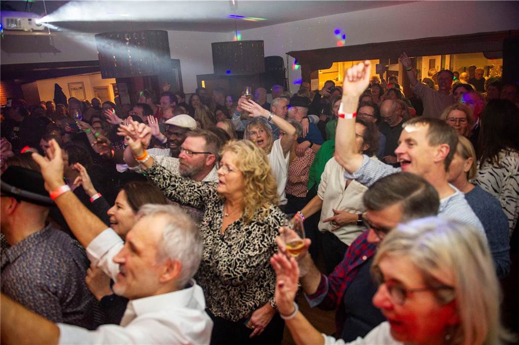 Große Abschiedsparty im Uhlenhof.