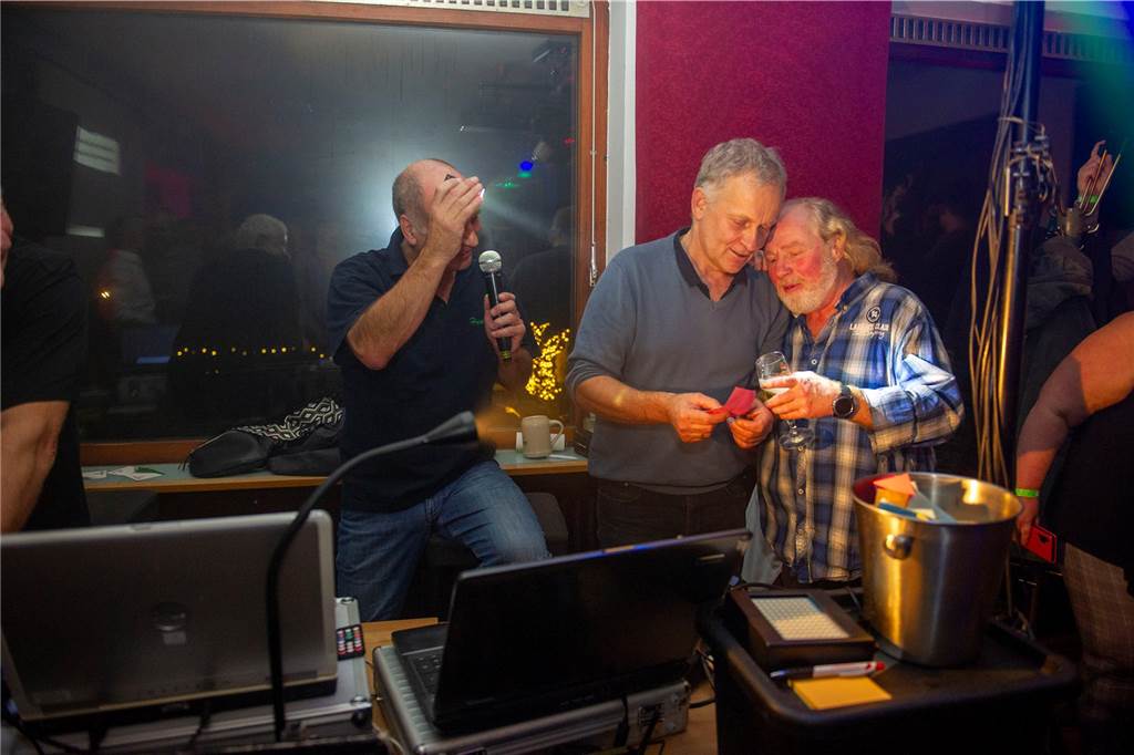 Große Abschiedsparty im Uhlenhof.
