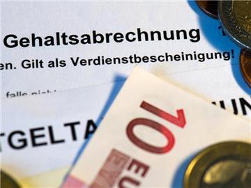 Große Einkommensunterschiede bestehen weiterhin zwischen Männern und Frauen. Foto: Arno Burgi