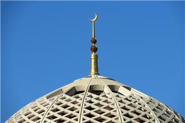 Große Sultan-Qabus-Moschee in Maskat im Oman: Bei Studiosus sind islamische Länder wieder im Kommen. Foto: Andrea Warnecke