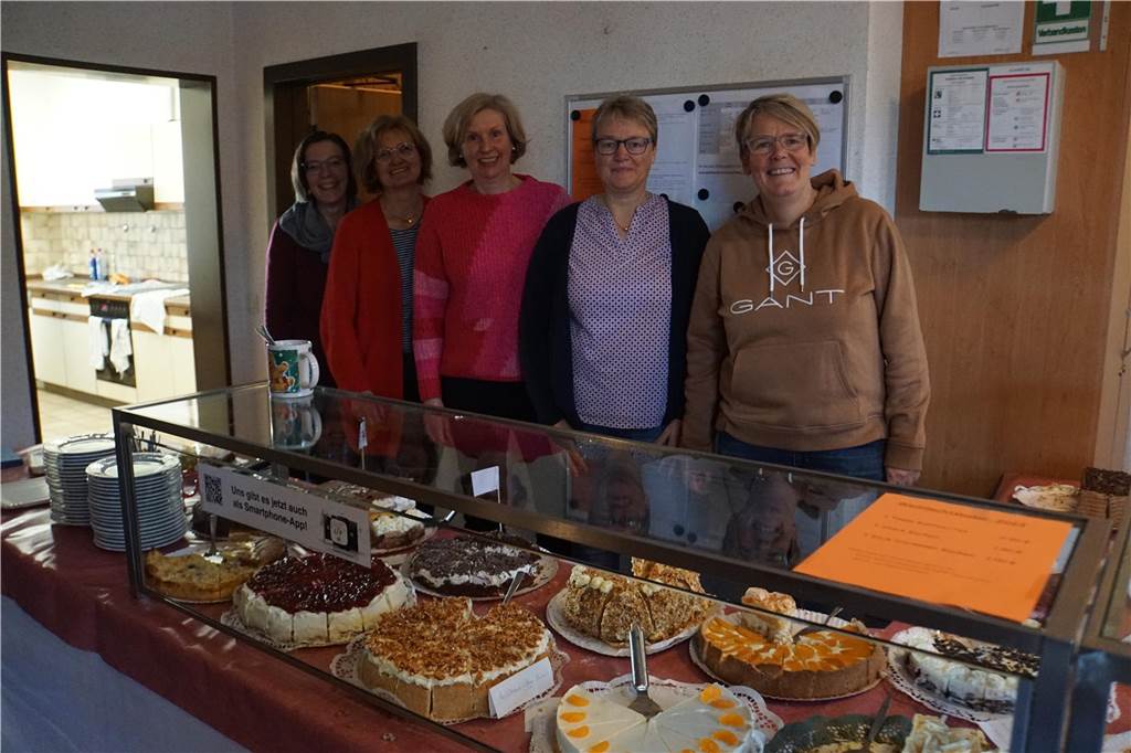 Viele Bilder vom Weihnachtsmarkt Herbern: Der Nikolaus verteilte Geschenke Großer Andrang herrschte auf dem Weihnachtsmarkt in Herbern am 1. Advent (3. Dezember).