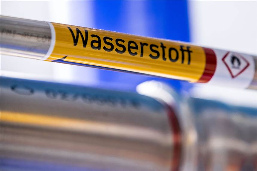 Wasserstoff-Spitzengespräch bei Ministerpräsident Laschet Grün produzierter Wasserstoff könnte bald eine Schlüsselrolle in der Industrie einnehmen.
