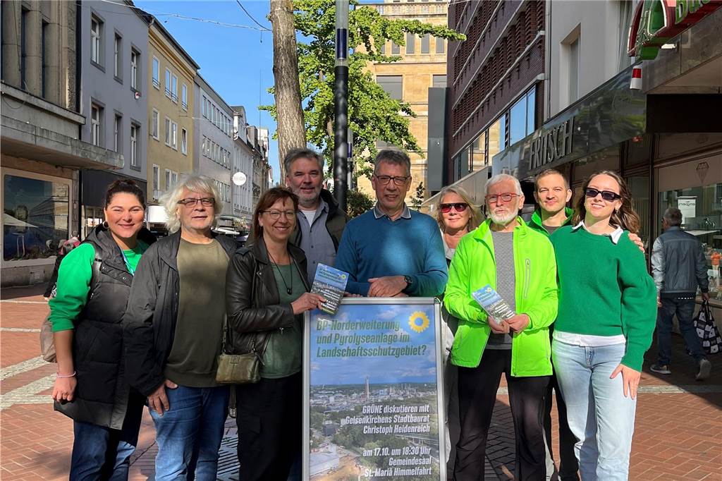 BP-Erweiterung Scholven: Grüne aus vier Städten fordern Fakten Grüne aus vier Städten arbeiten gemeinsam am Thema Scholven (v. l.): Meltem Erdogrul( Kreisverbandvorsitzende GE), Peter Tertocha, Fraktionsvorsitzender GE, Regina Weyer, Fraktion Herten, Roland Gaschnitz, Wählergemeinschaft Marl, Burkhard Wüllscheidt, Fraktion GE, Karen Modersohn-Kluth, Fraktion GE, Wolfram Schneider, Kreisverband GE, Benedikt Hölker, Fraktion GE und Charlotte Hullmann, stellv. Kreisverbandsvorsitzende GE.