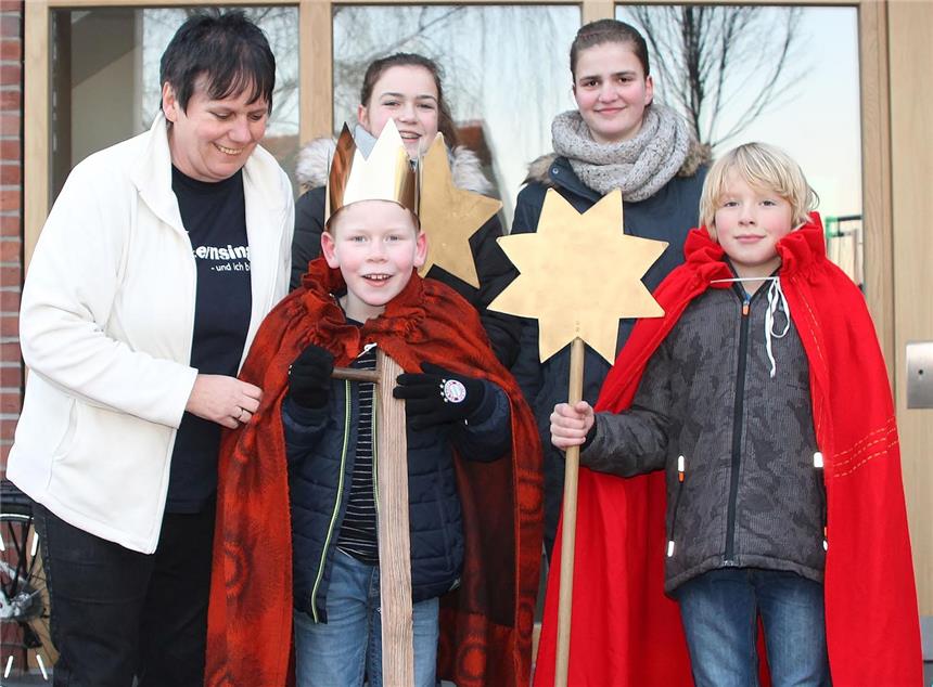 Sternsinger sammelten 12.534 Euro Gruppenleiterin Petra Haasler freut sich über den Einsatz ihrer Sternsinger. Insgesamt kamen in Raesfeld über 12.500 Euro zusammen.