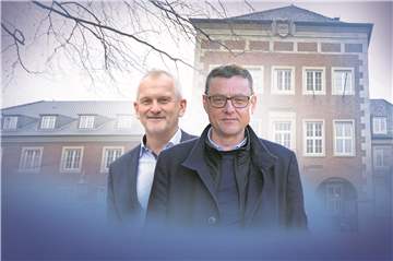 Günter Wewers und Berthold Dittmann (rechts) wollen Bürgermeister in Stadtlohn werden.
