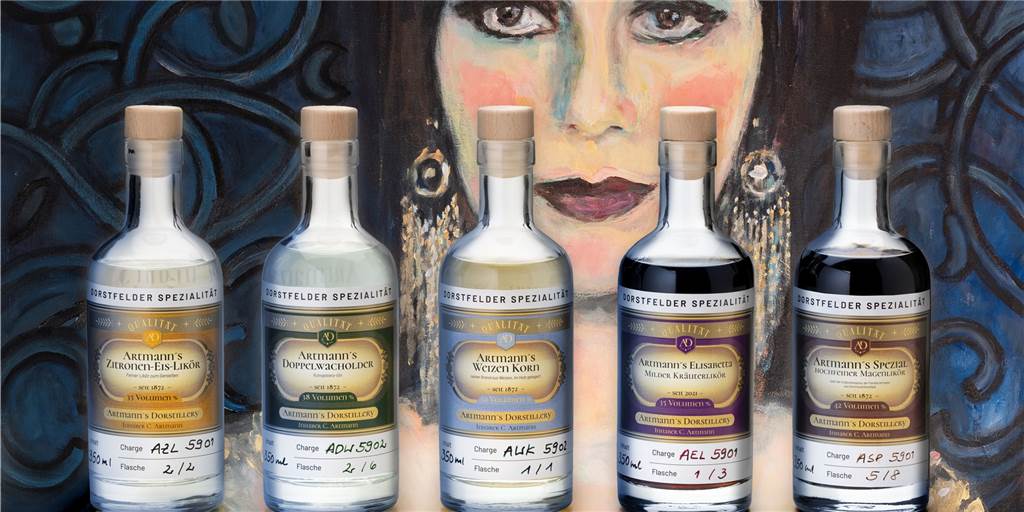 Zwei Münchener Familien sorgen für Revival von bekanntem Dortmunder Likör Gundula und Christian Artmann von "Artmann’s Dorstillery“ aus München produzieren Liköre nach den Rezepten ihrer Dortmunder Vorfahren.