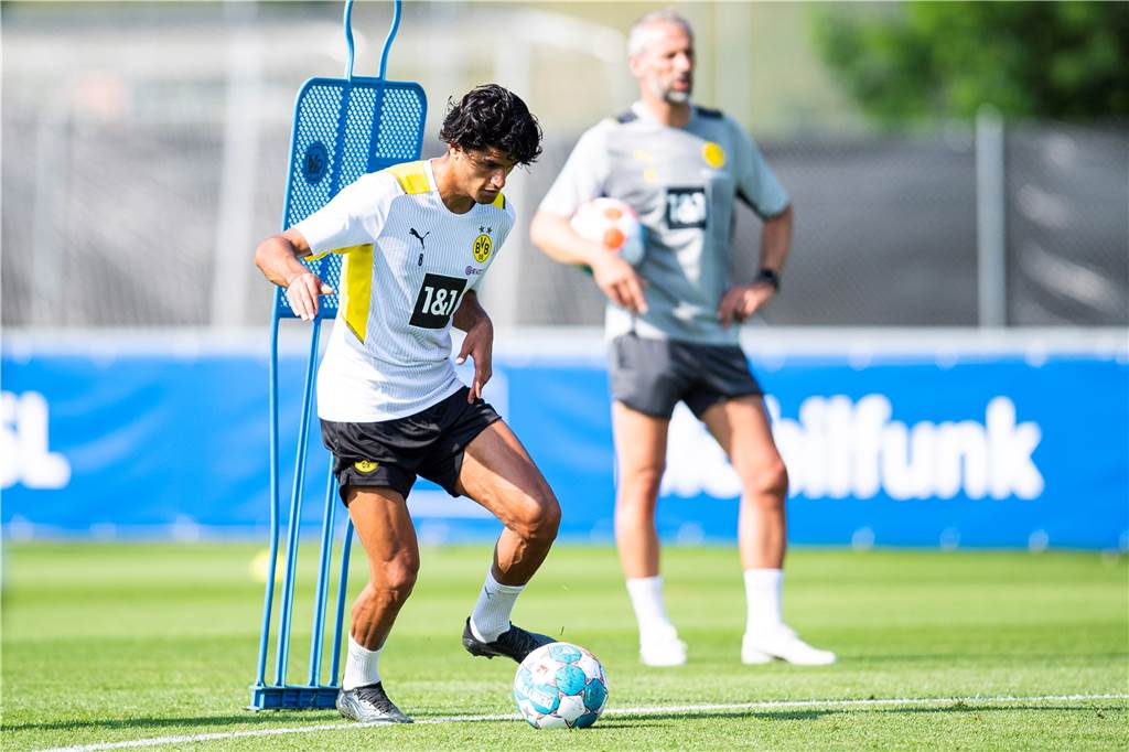 Gute Leistungen gezeigt, BVB-Vertrag verlängert: Mahmoud Dahoud.