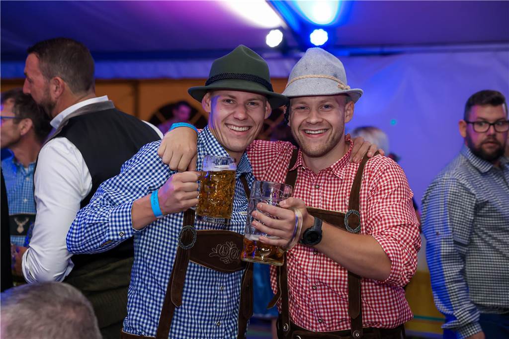 Gute Stimmung herrschte am Samstag (21.9.) beim Oktoberfest in Schermbeck.