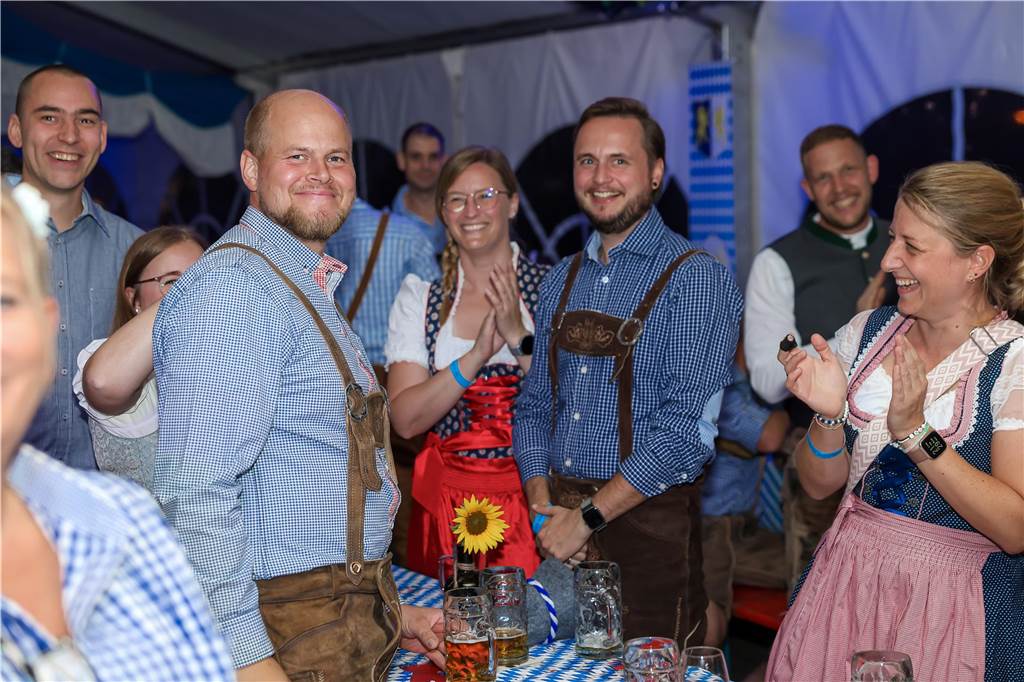 Gute Stimmung herrschte am Samstag (21.9.) beim Oktoberfest in Schermbeck.