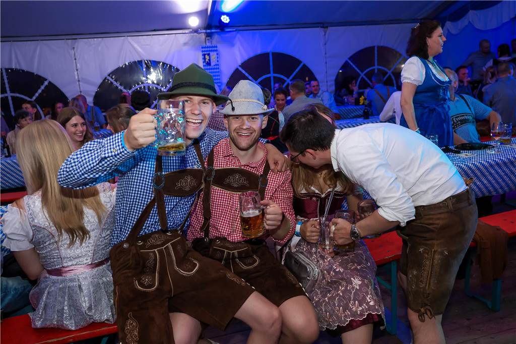 Gute Stimmung herrschte am Samstag (21.9.) beim Oktoberfest in Schermbeck.