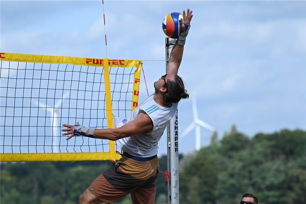 Gutes Wetter, spaßige wie hochklassige Duelle und viele motivierte Teilnehmer: Die ersten Halterner Beachvolleyball-Stadtmeisterschaften waren ein voller Erfolg.