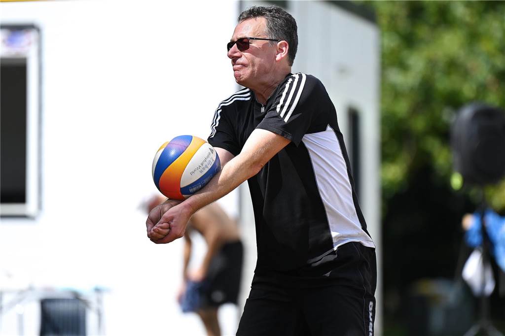 Gutes Wetter, spaßige wie hochklassige Duelle und viele motivierte Teilnehmer: Die ersten Halterner Beachvolleyball-Stadtmeisterschaften waren ein voller Erfolg.