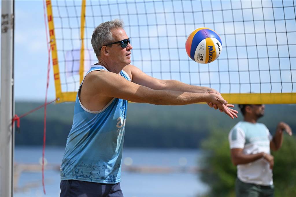 Gutes Wetter, spaßige wie hochklassige Duelle und viele motivierte Teilnehmer: Die ersten Halterner Beachvolleyball-Stadtmeisterschaften waren ein voller Erfolg.