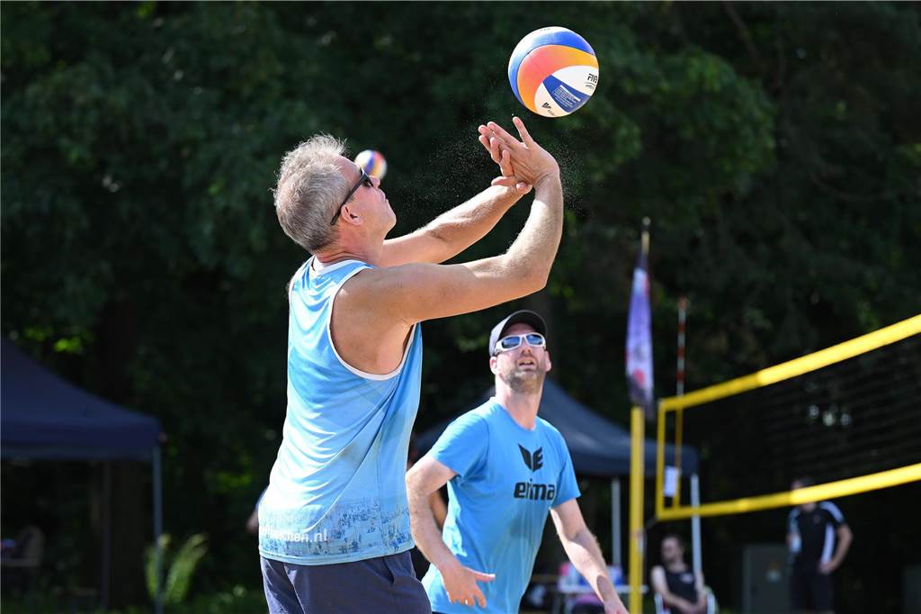 Gutes Wetter, spaßige wie hochklassige Duelle und viele motivierte Teilnehmer: Die ersten Halterner Beachvolleyball-Stadtmeisterschaften waren ein voller Erfolg.