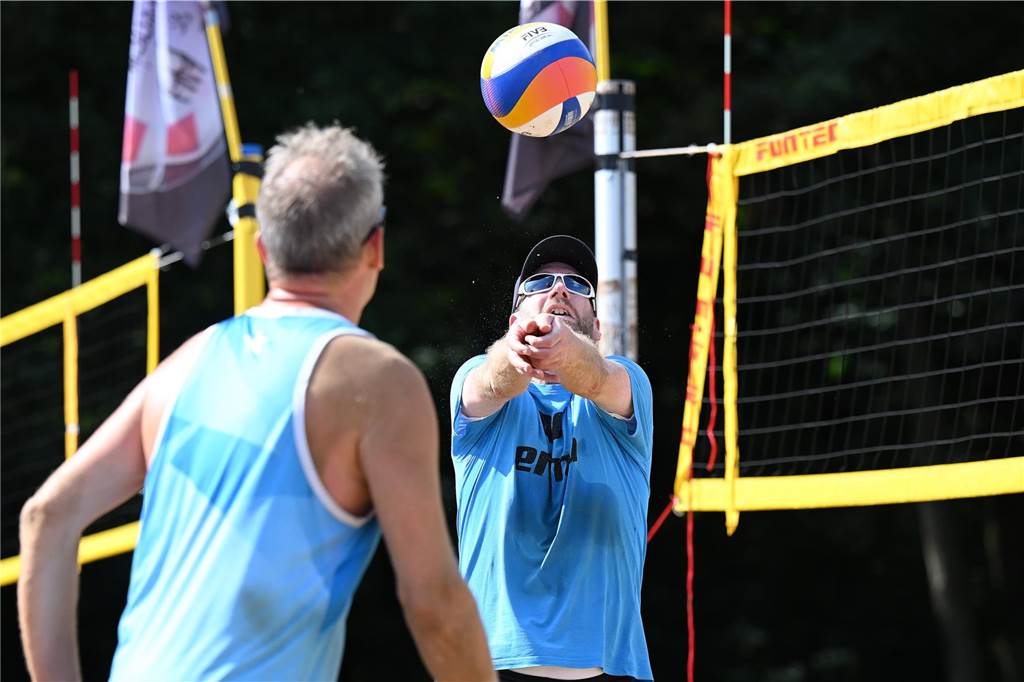 Gutes Wetter, spaßige wie hochklassige Duelle und viele motivierte Teilnehmer: Die ersten Halterner Beachvolleyball-Stadtmeisterschaften waren ein voller Erfolg.